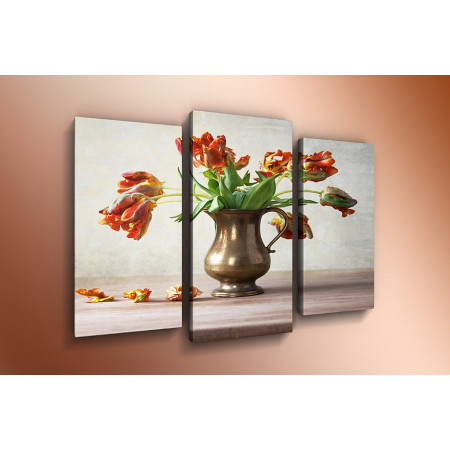 Модульная картина "Осыпающиеся тюльпаны в вазе" 60х80 ТР590