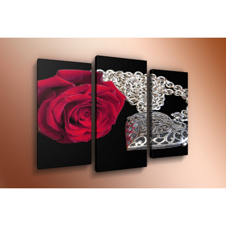 Модульная картина "Роза и серебряный кулон" 60х80 ТР582